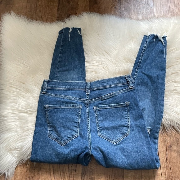 FREE PEOPLE Shark Bite Skinny Jeans - Picture 4 of 5